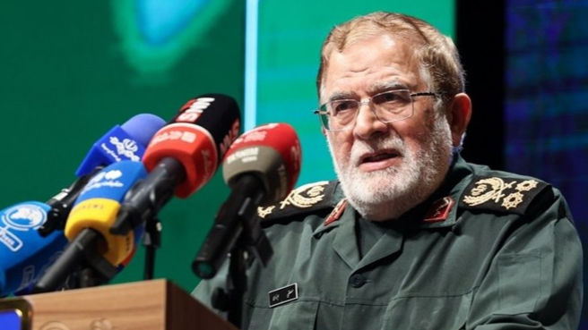 سرلشکر ایزدی: کنترل تنگه هرمز تا زمانی که ایران اراده کند ادامه دارد