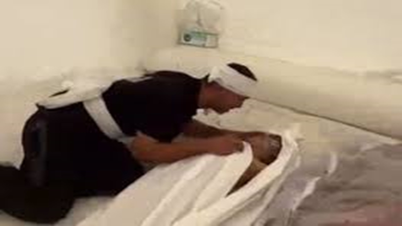 شرح حال یک پدر فلسطینی: گُلی گم کردهام میجویم او را! +فیلم