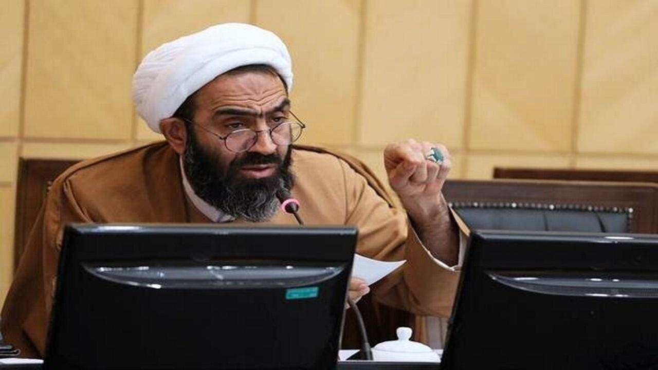 مسئولانی که وظیفه نظارت و توزیع محصولات دامی را به درستی انجام نمی‌دهند، مجرم هستند