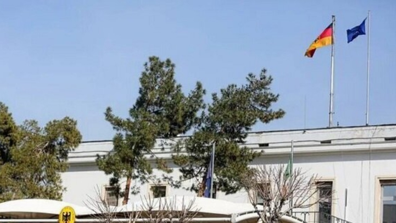 سفارت آلمان در تهران همچنان باز است
