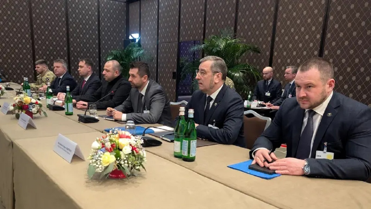 مشاوران دولت‌های اروپایی برای مذاکرات اوکراین در ژنو حضور دارند