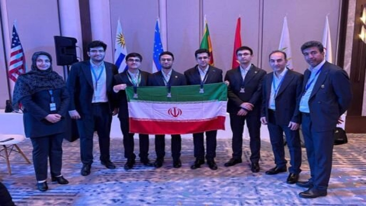 چهار مدال نقره سهم دانشآموزان ایرانی از المپیاد جهانی شیمی ۲۰۲۵ دبی