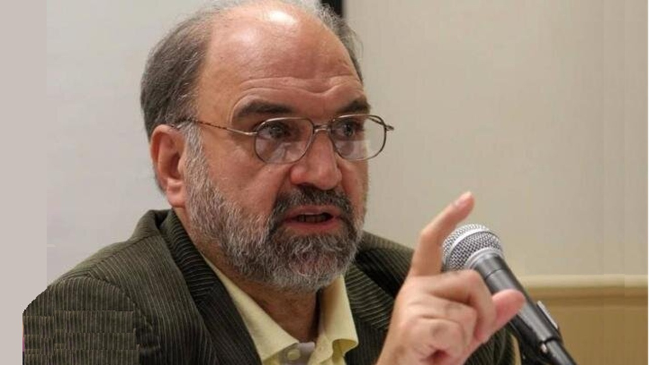 واکنش عبدالکریم سروش به هتک حرمت قرآن توسط علی کریمی