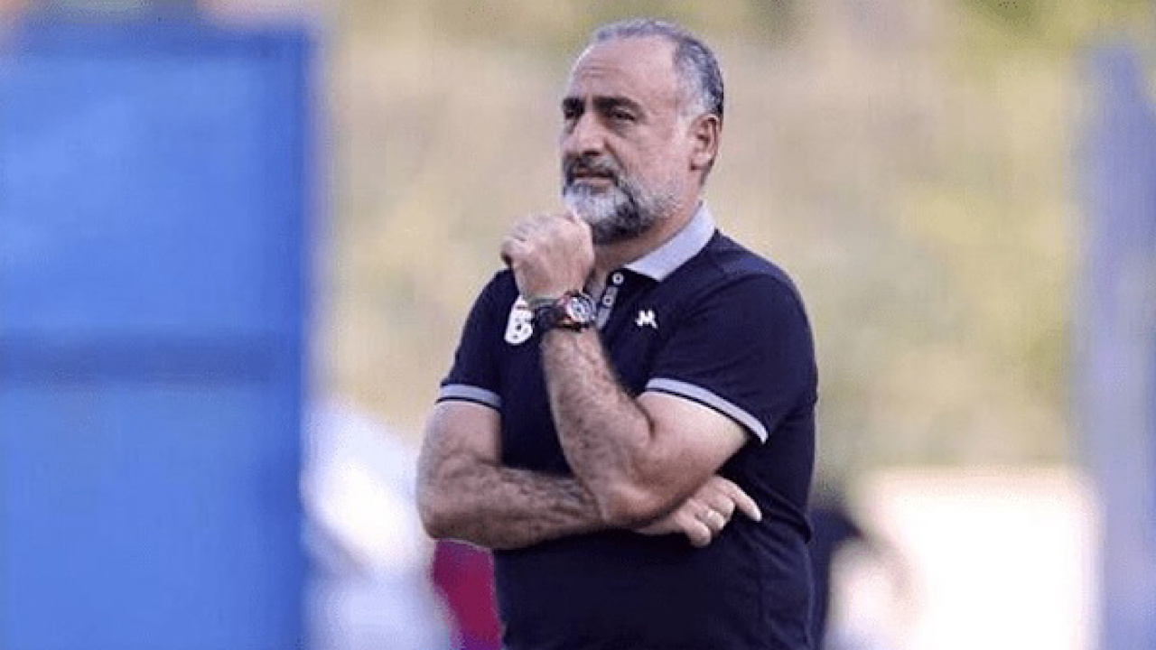 سرمربی تیم ملی جوانان استعفا کرد