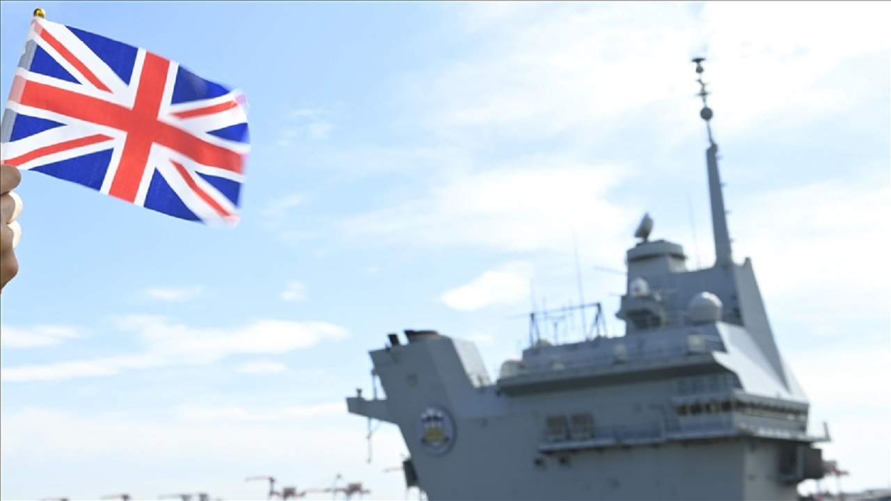 انگلیس اشتراک‌گذاری اطلاعات با آمریکا برای حملات به قایق‌ها را متوقف کرده است