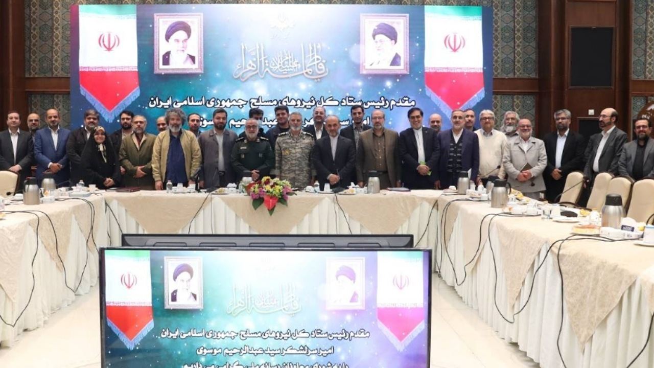 امیر سرلشکر موسوی: امپراطوری غرب در برابر رسانه ملی شکست خورد/ جبلی: پدافند ما در رسانه ملی دوربین و میکروفن است