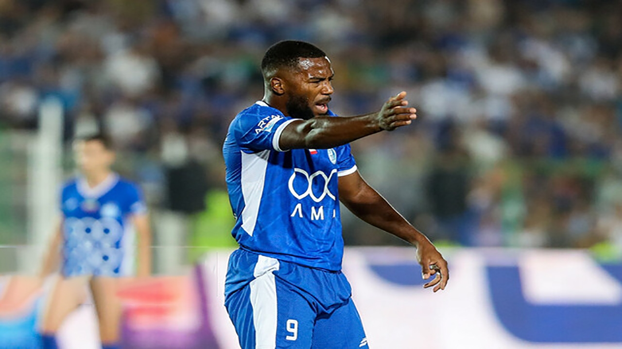 اطلاعیه باشگاه استقلال درباره مشکل قلبی نازون