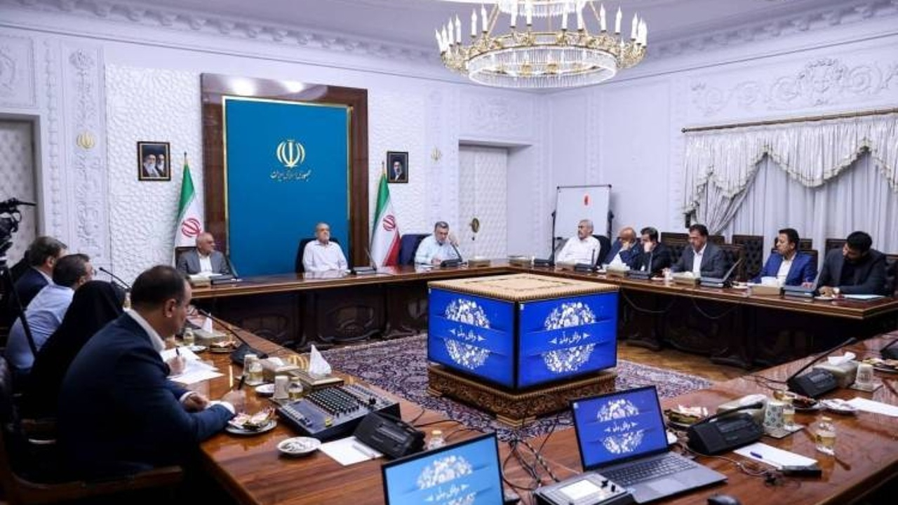 شرایط کشور، تغییر رفتار در حوزه سلامت را الزامی کرده است/ تأکید بر پرهیز از ایجاد تقاضا بدون برخورداری از منابع