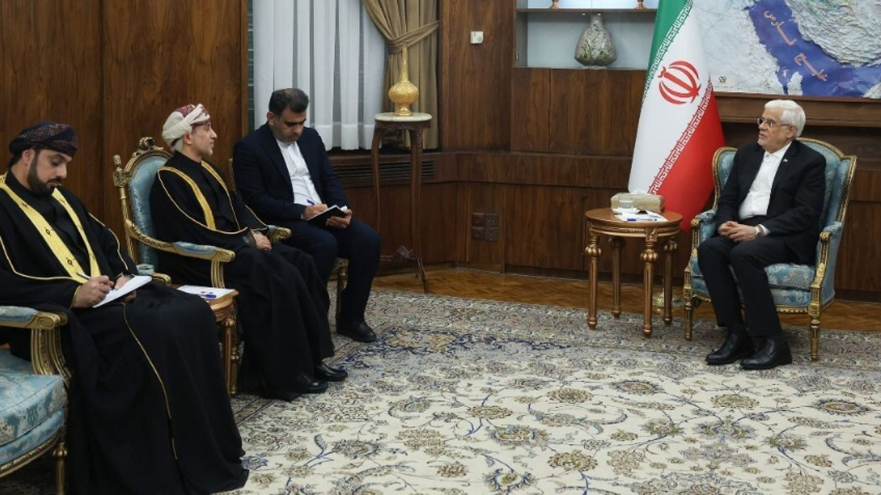 هدف‌گذاری ایران برای افزایش دو برابری سطح روابط اقتصادی با عمان