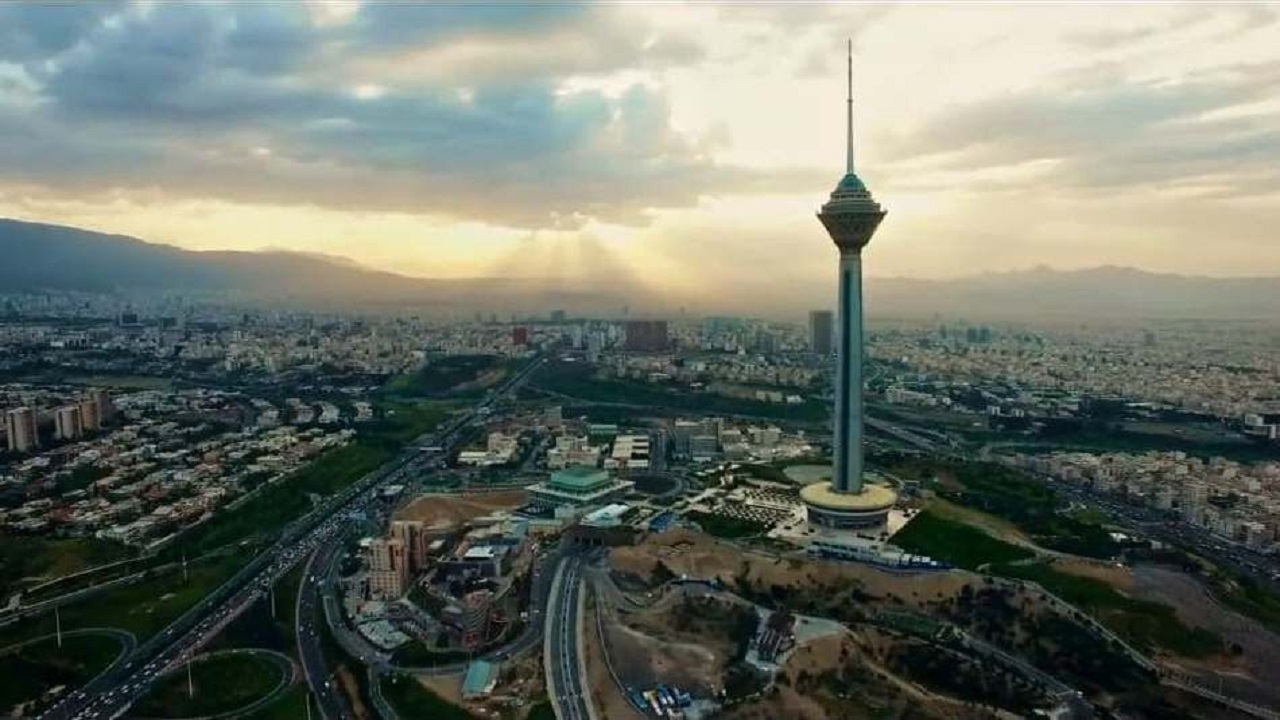 هوای تهران در شرایط مطلوب
