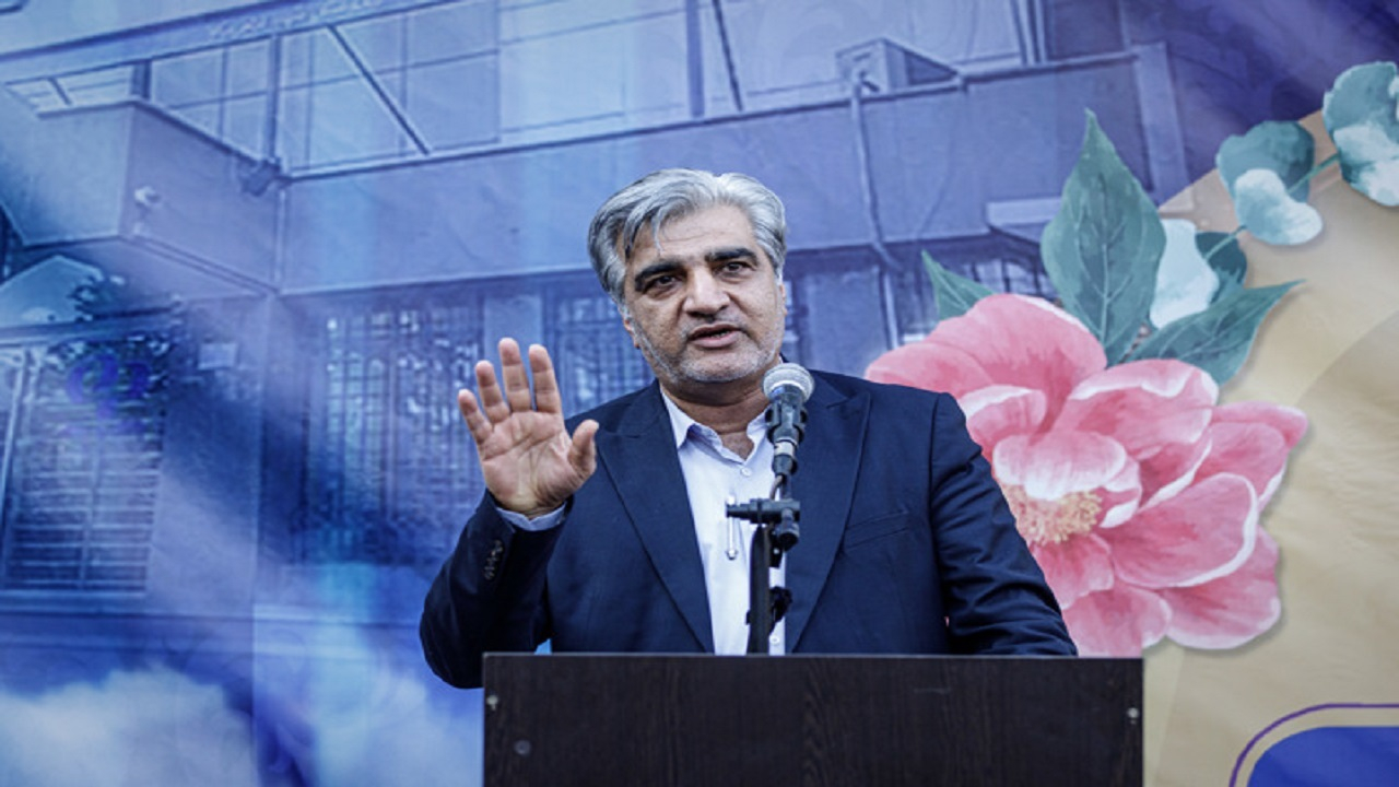 موظف به اجرای کامل تعهدات به بیمهشدگان و بازنشستگان هستیم