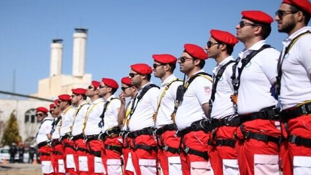 احتمال سیلاب در برخی جادههای کشور/ آمادهباش هلال احمر