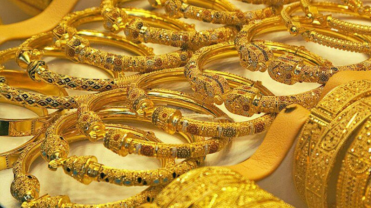 خرید و فروش مصنوعات طلای بدون کد شناسایی ممنوع است