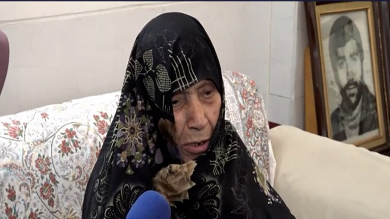 دیدار با خانواده شهید سیدجواد محمودی + فیلم