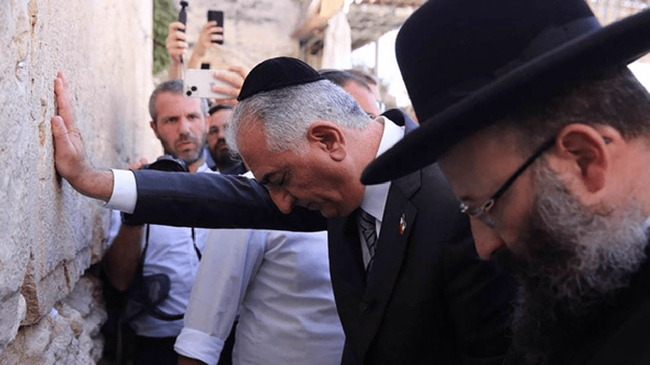 حیرت کارشناس آمریکایی از سطح حماقت اپوزیسیون ایرانی