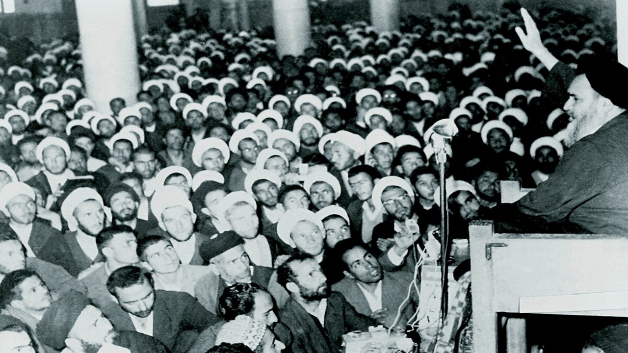 شعارهای استقلال‌طلبانه محمدرضا پهلوی؛ از ادعا تا عمل