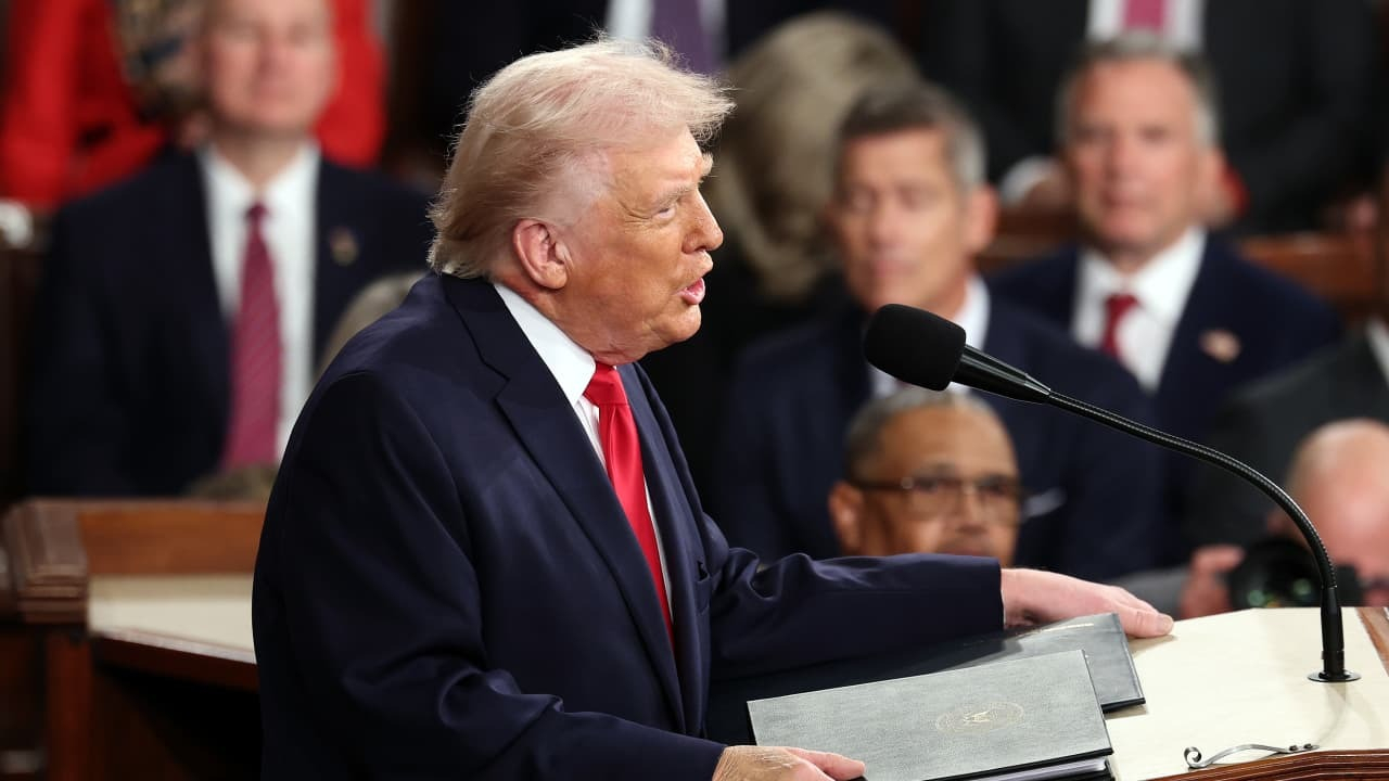 نیمی از دموکرات‌ها با غیبت سخنرانی ترامپ را تحریم کردند