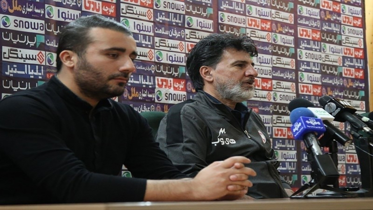 لیگ را تعطیل کرده و استادیوم درست کنند/ چند بازیکن خارجی به درد استقلال نمیخورند