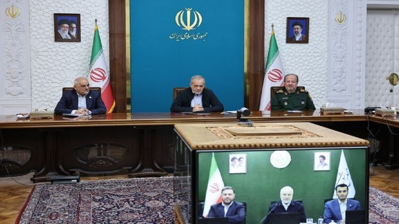 پزشکیان: دفاع ایران فقط موشک نیست؛ مردم و وحدت ملی قدرت دفاعی کشورند