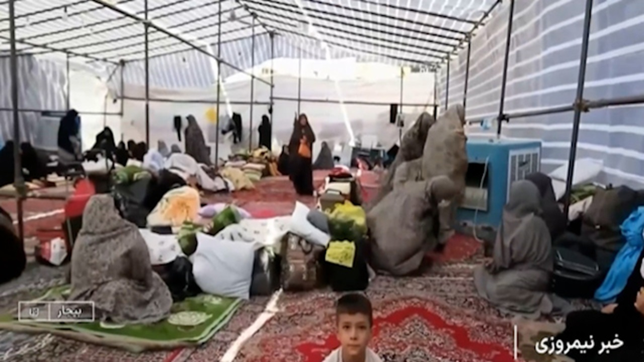 خدمات‌رسانی کرد‌ها به زائران اربعین حسینی + فیلم