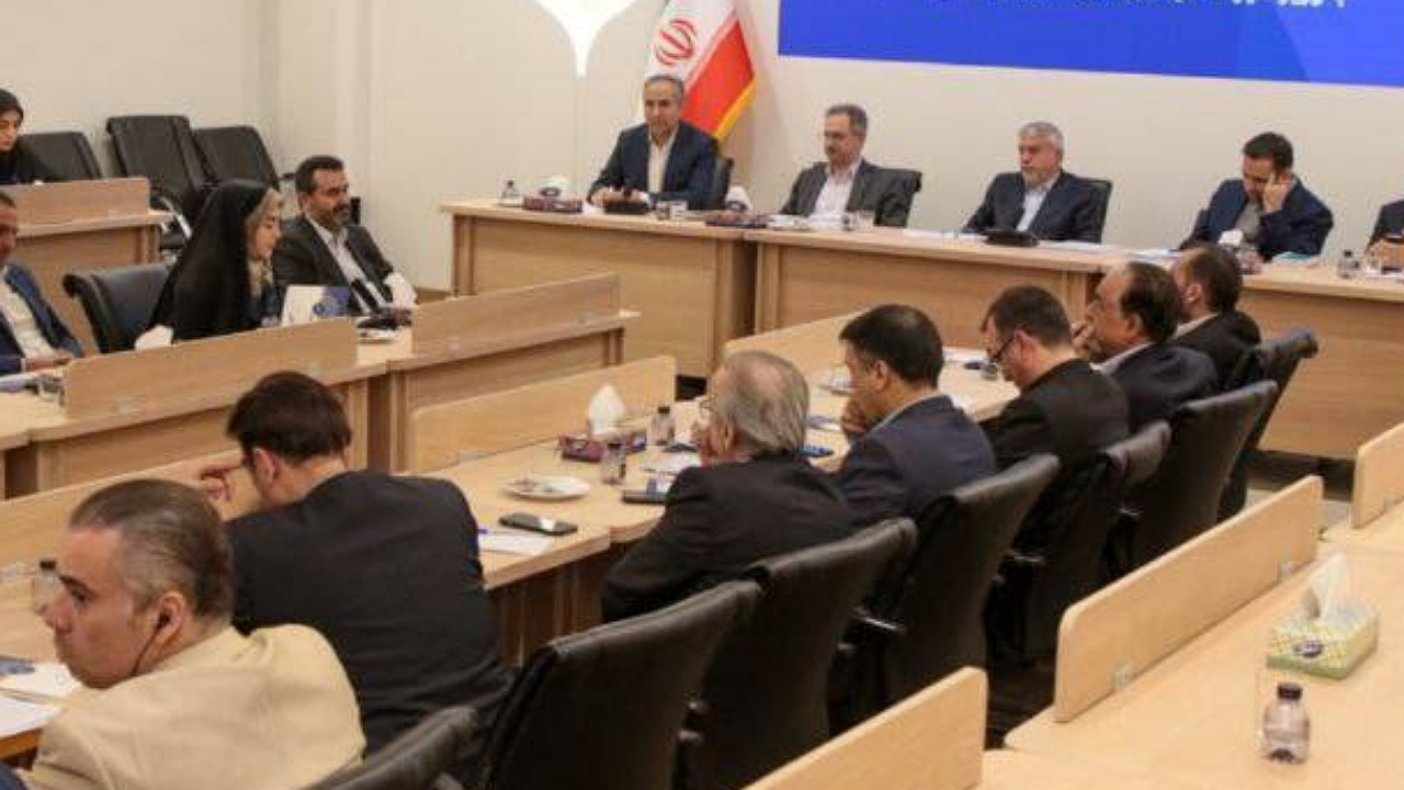 نجات گردشگری ایران در گرو دیپلماسی فعال و جذب هدفمند گردشگر خارجی است
