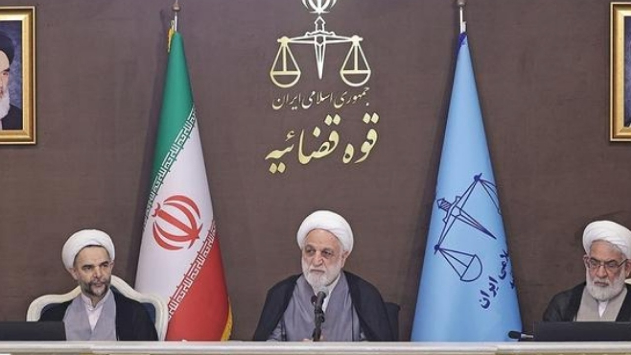 وسایل نقلیه توقیفی در پارکینگهای سراسر کشور باید هر چه سریعتر تعیین تکلیف شود