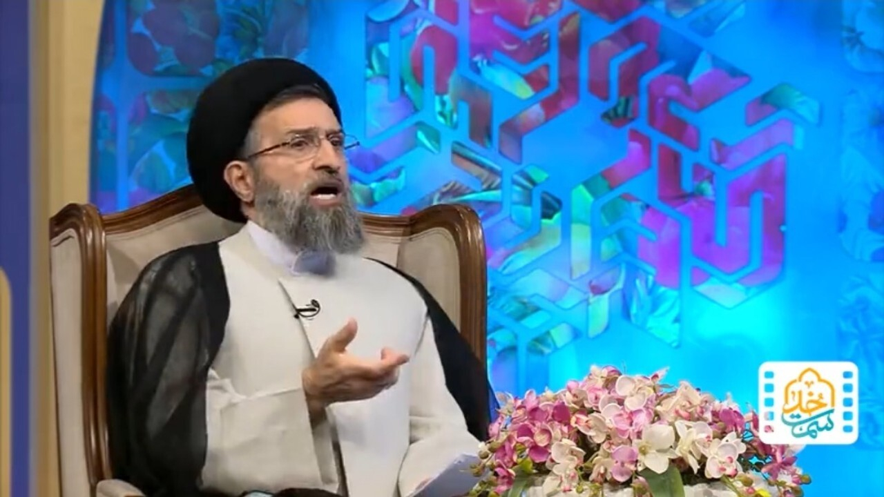 خدمت به دین از مسیر علم و آگاهی + فیلم