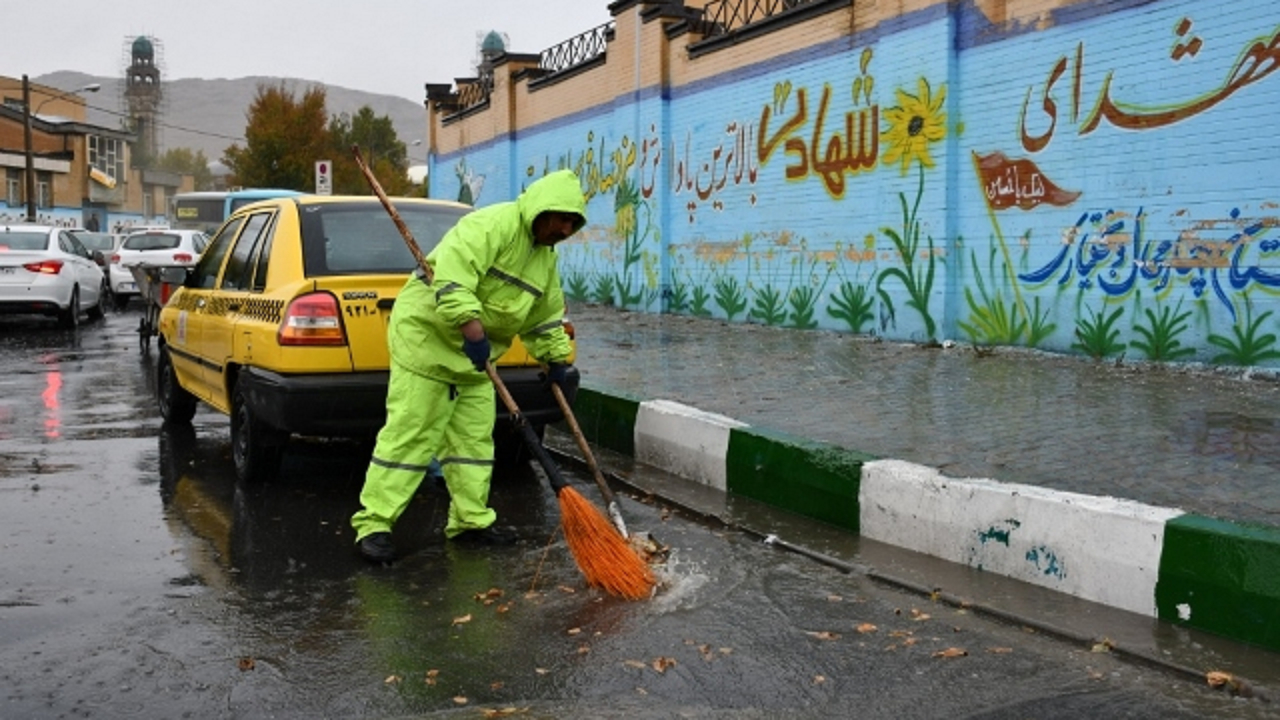 آماده‌باش کامل شهرداری تهران برای بارش‌های پیش‌رو