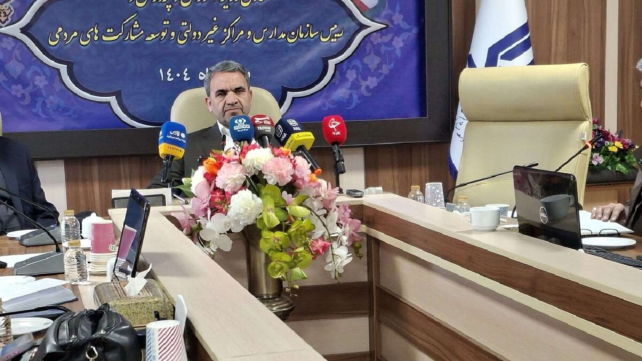 شهریه ۲۰۰ میلیونی، مبنای حقوق بالاتر معلمان در مدارس خاص است