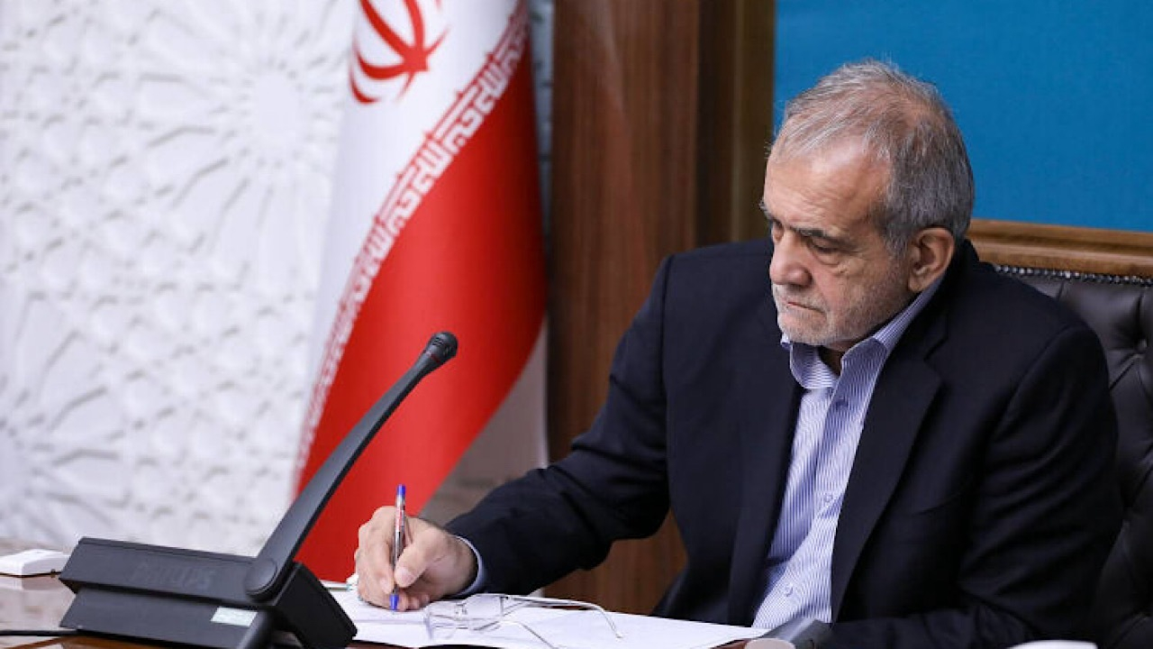 کمک ۵ میلیارد تومانی رئیسجمهور برای آزادی زندانیان نیازمند