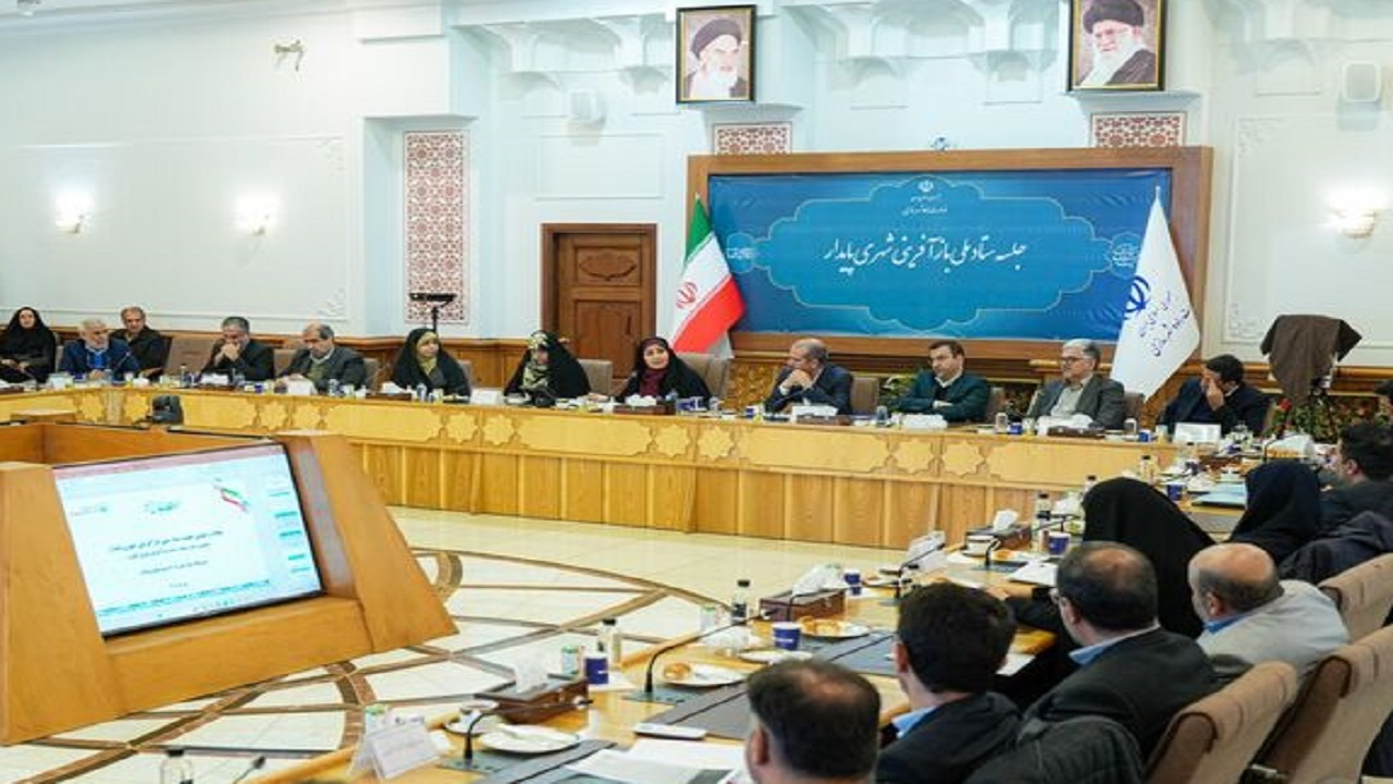 بازآفرینی شهری و ساماندهی محدوده‌های در خطر با جدیت دنبال شود