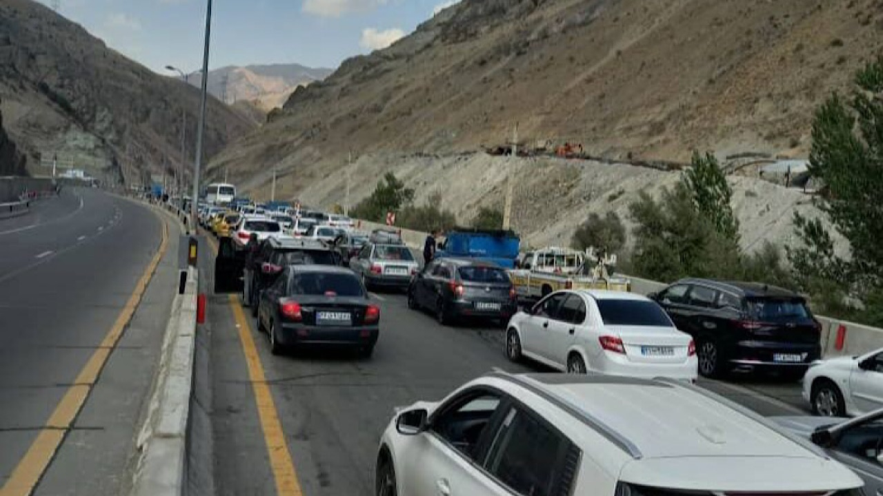 ترافیک سنگین در محورهای شمالی/ جاده چالوس یکطرفه می‌شود