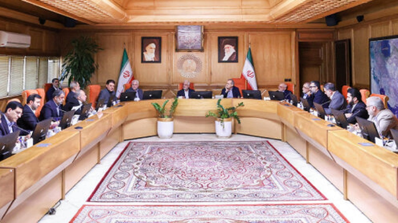 پزشکیان: حتی اگر کسی مرتکب خلافی شد، ذرهای از حقوقش تضییع نشود
