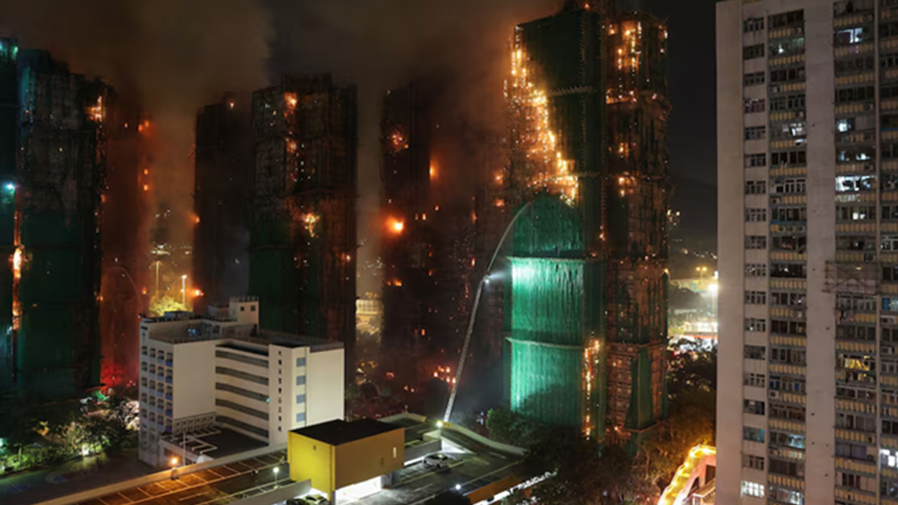 شمار قربانیان حادثه آتشسوزی در هنگکنگ به ۷۵ نفر رسید