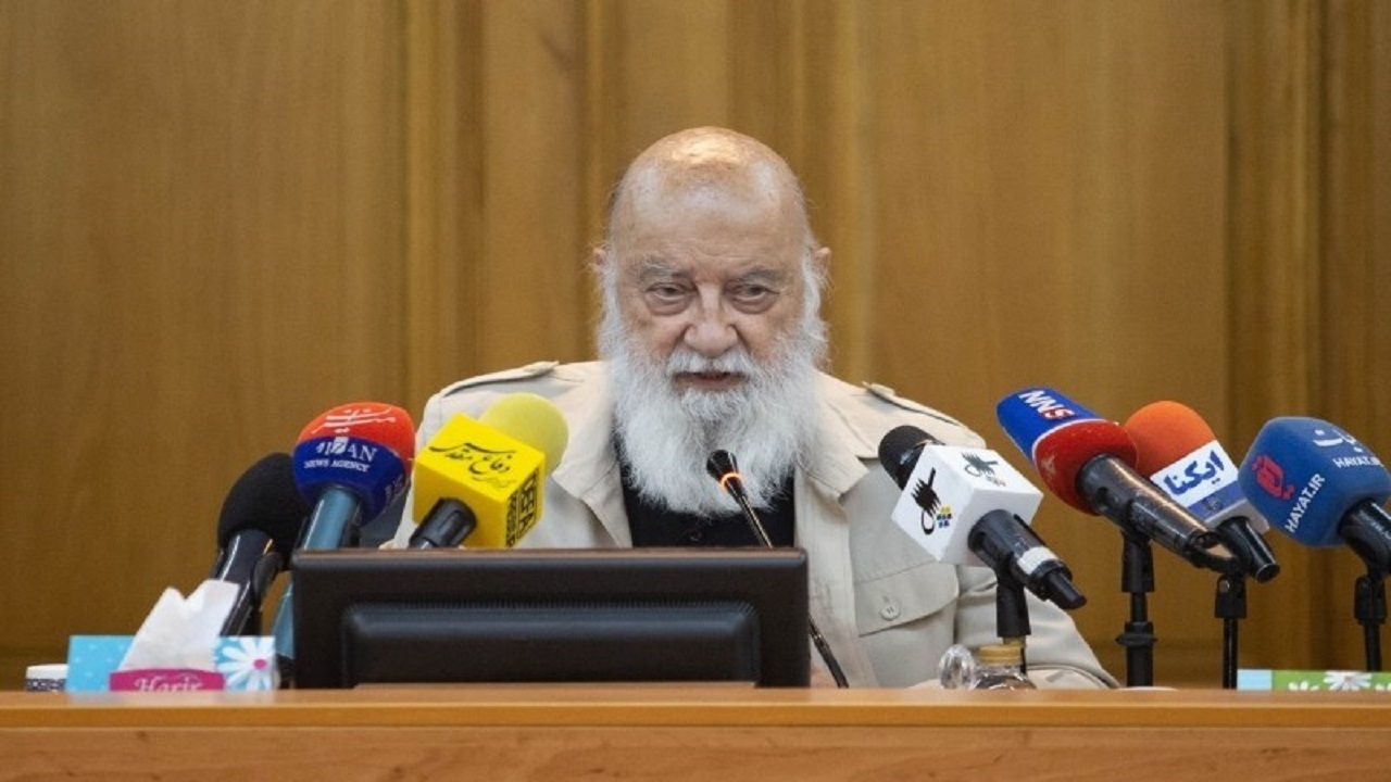 چمران: وزیر نیرو به شورا نیامد
