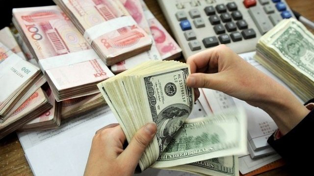 فروش ارز تا سقف ۱۰ هزار دلار از امروز آغاز شد