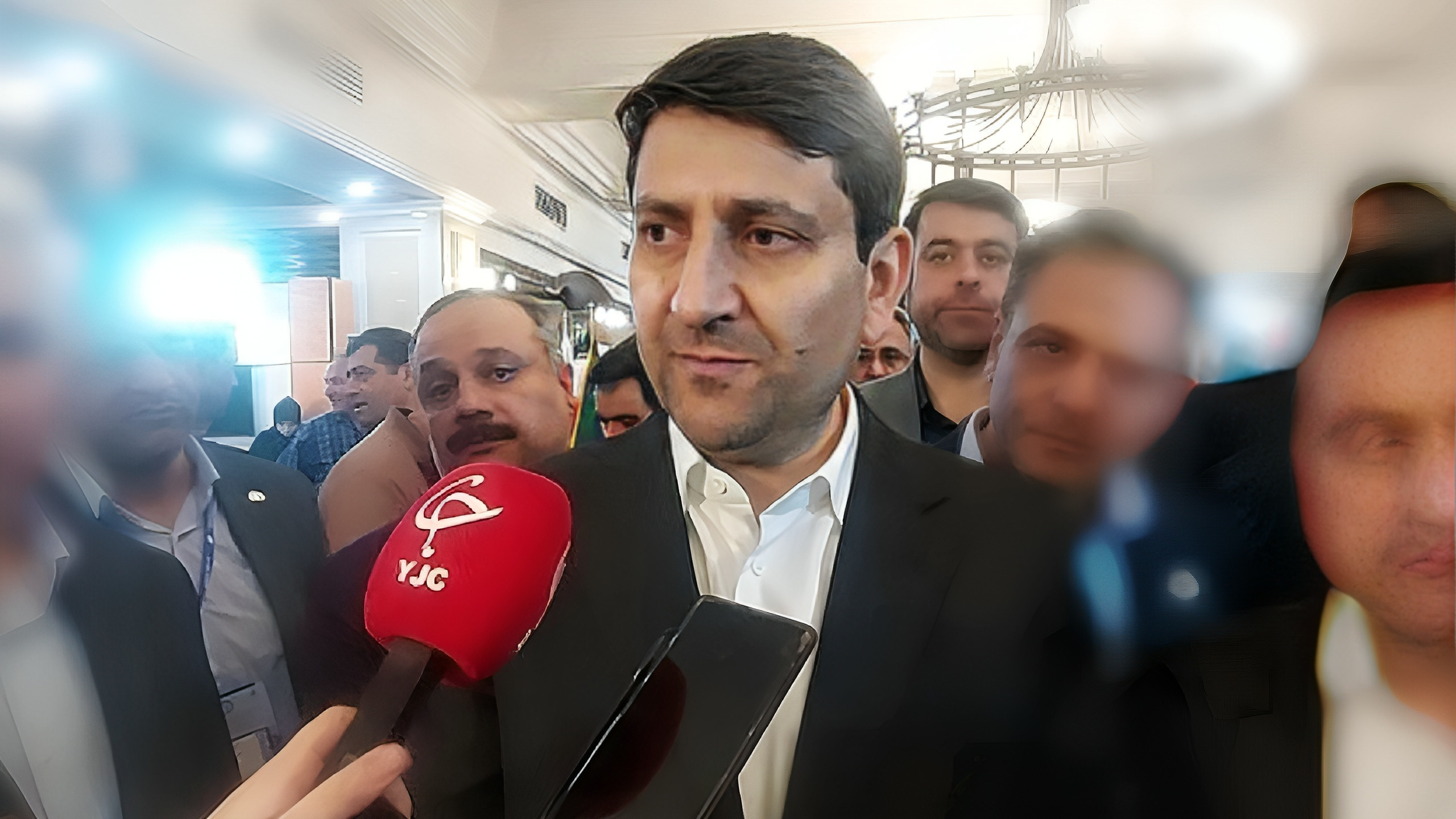 وزیر ارتباطات: نتایج اتصال به فیبرنوری به مردم گزارش داده میشود