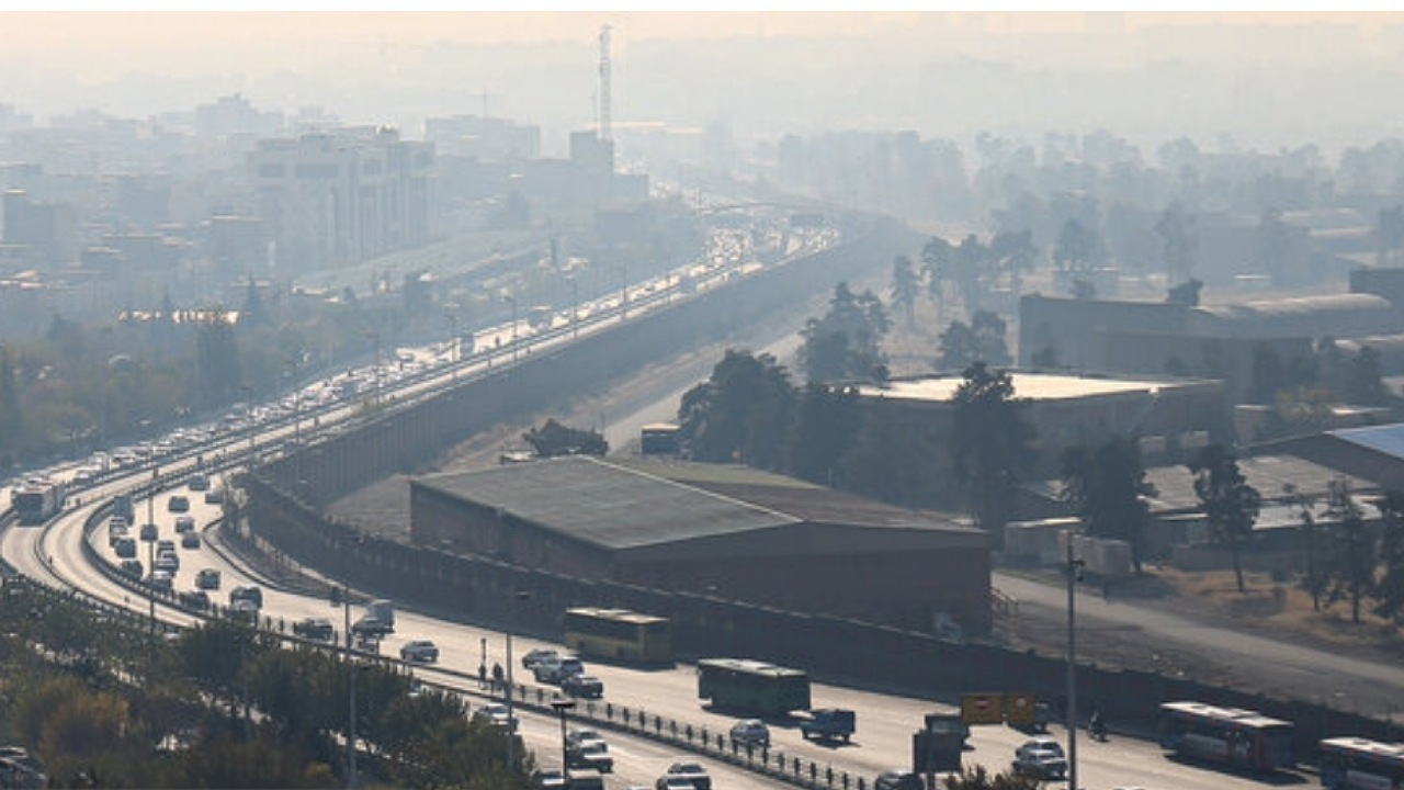 هوای تهران آلوده است