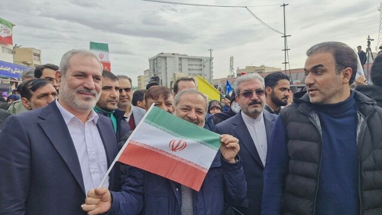 کاظمی: معیشت و اقتصاد، مهمترین مسئله امروز مردم است