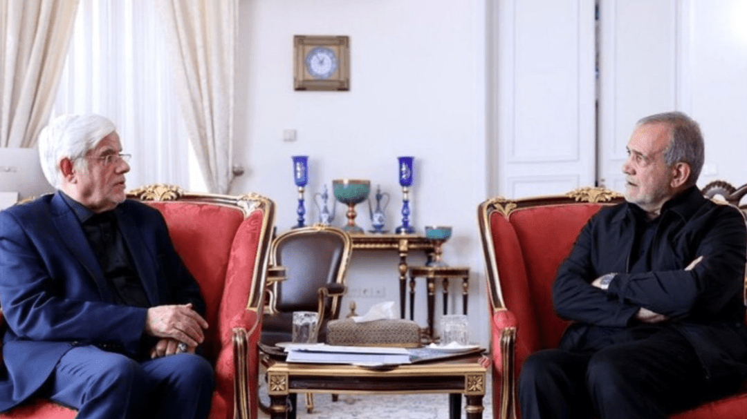 عارف: دولت باید جوان و بانشاط باشد