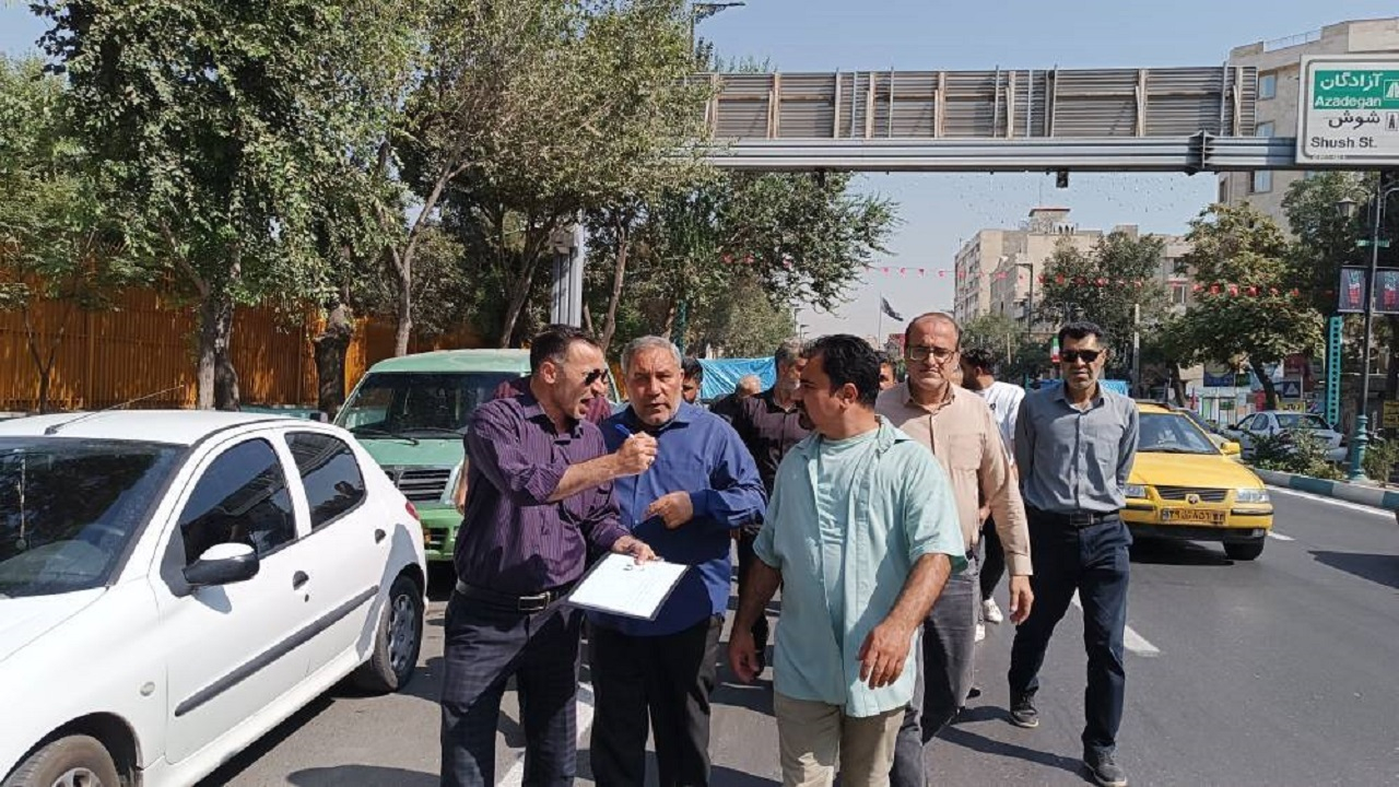 پویش نذر پاکیزگی در یک و نیم کیلومتر از مسیر راهپیمایان
