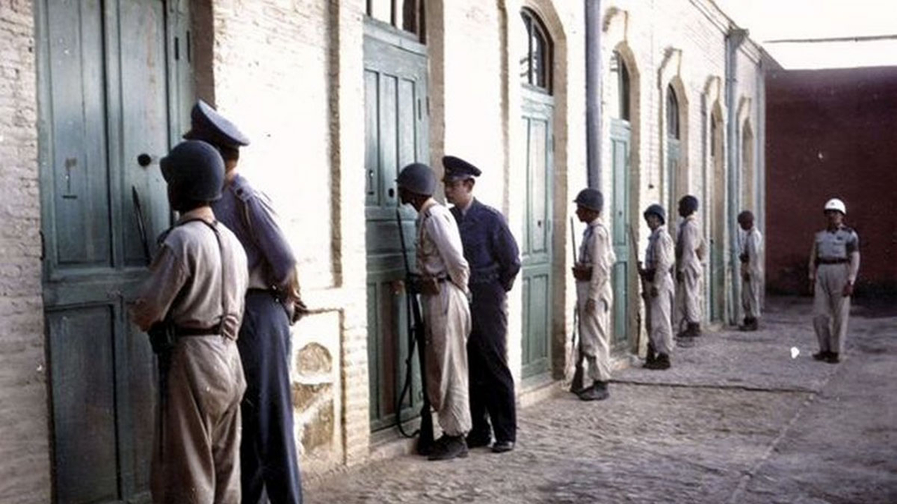 روزه با طعم شکنجه؛ اعتصاب ایمان در سلول‌های انفرادی ساواک