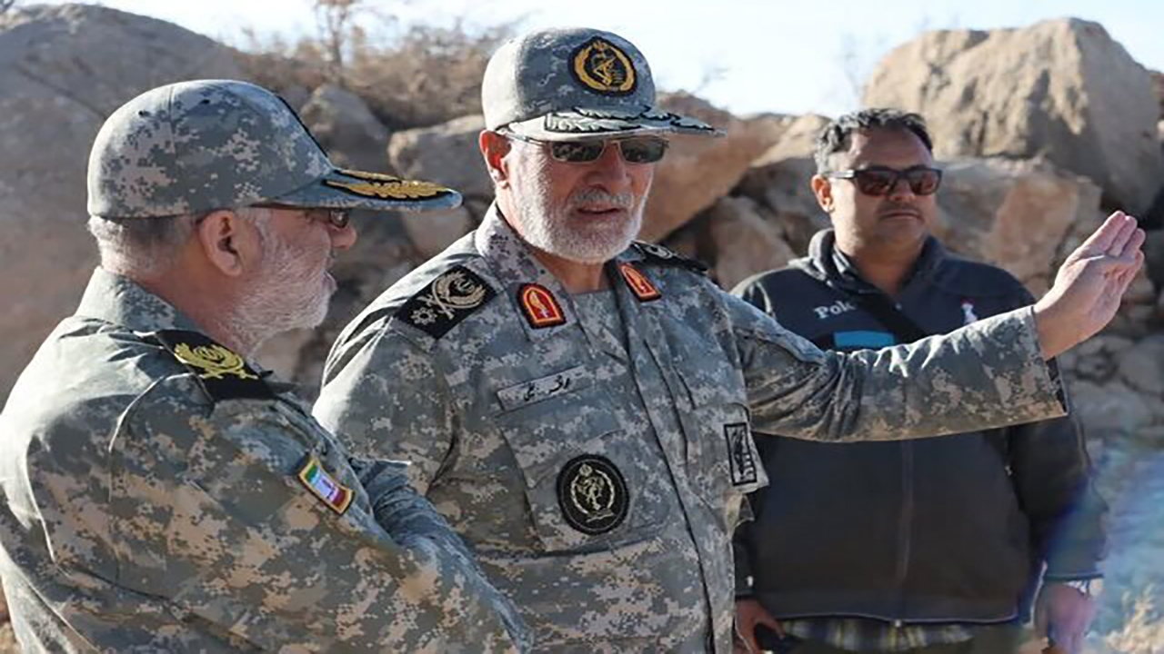 بازدید سردار کریمی از روند استقرار یگان‌ها و آمادگی عملیاتی نیرو‌ها در غرب کشور