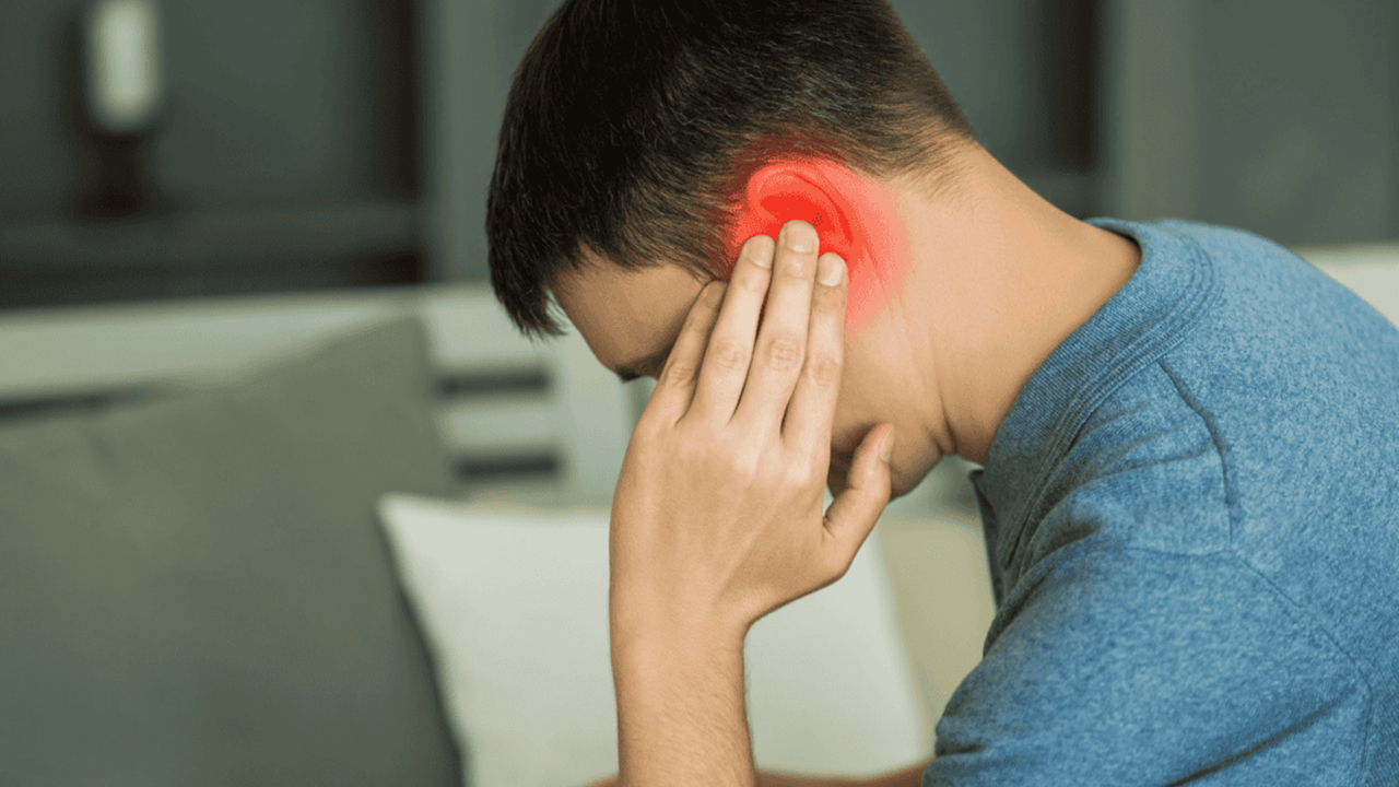 علت وز وز گوش چیست؟ + فیلم