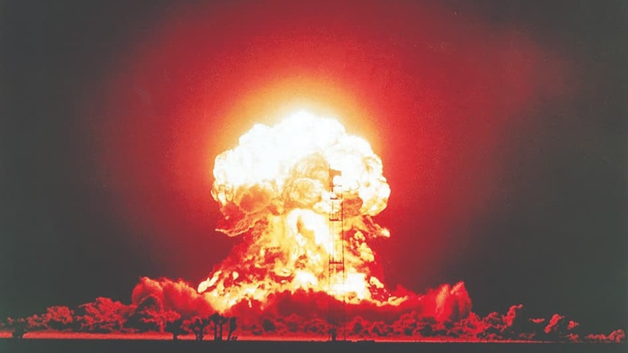 موازنه وحشت؛ رقابتی که جنگ افروزی ترامپ دوباره به راه انداخت + فیلم