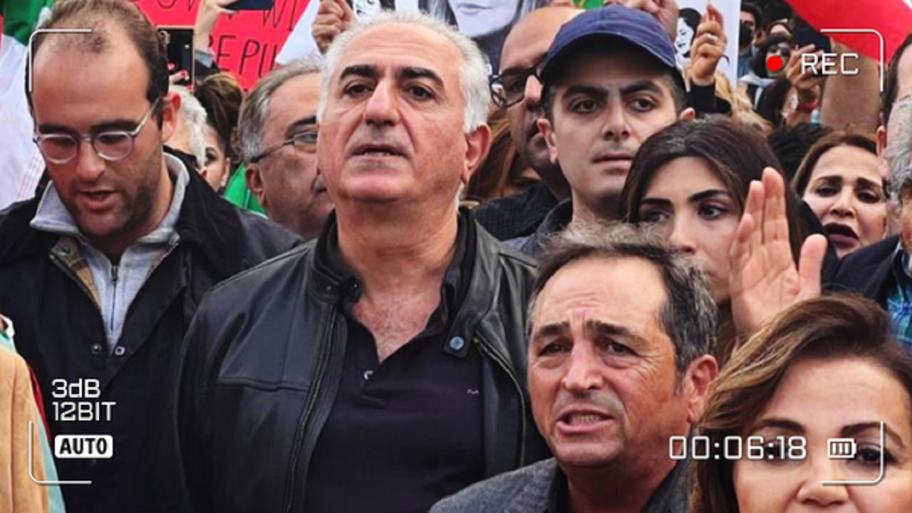 سلطنت‌طلبان رضا پهلوی را به این ویژگی می‌شناسند