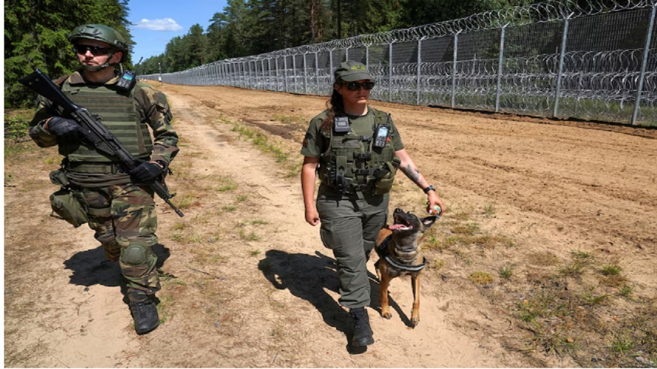 لیتوانی مرز خود با بلاروس را تا یک ماه میبندد