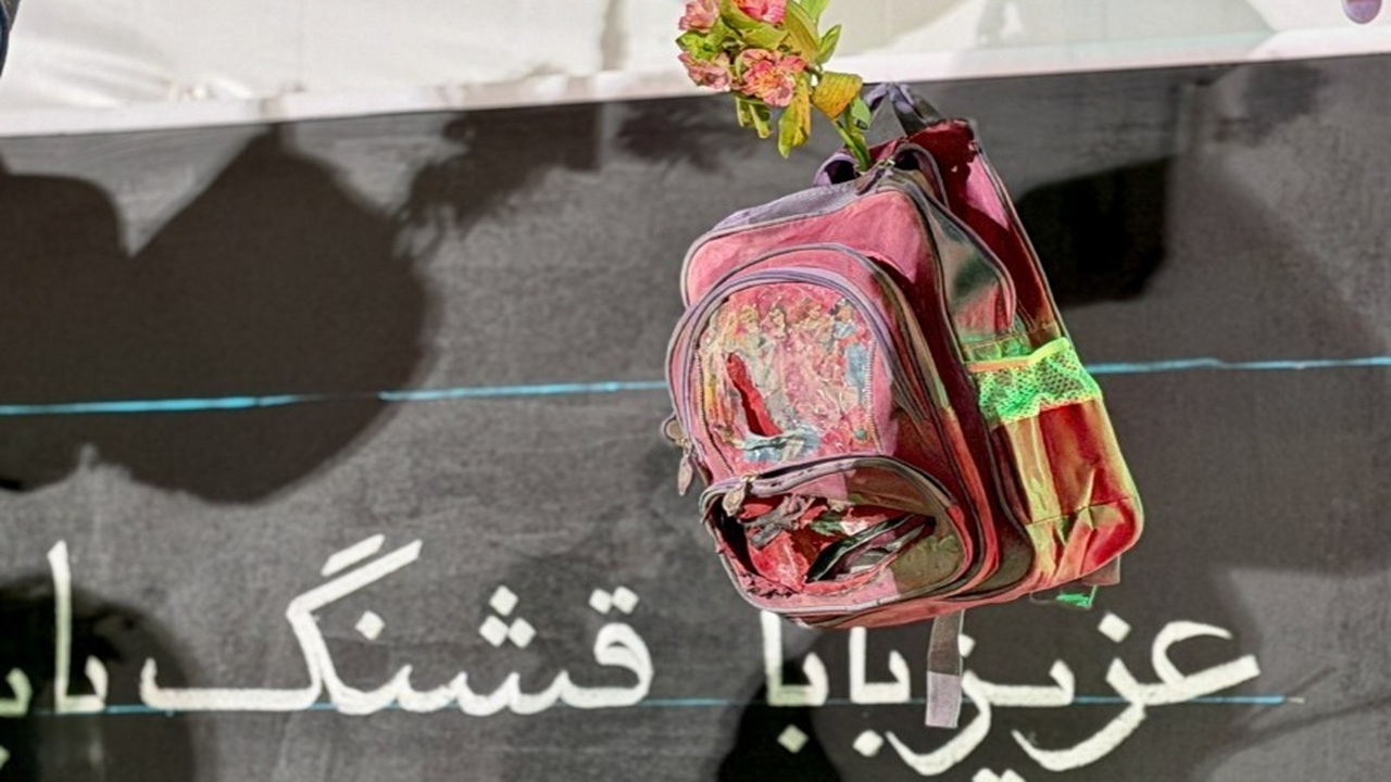آخرین حرفهای دختر شهید مدرسه میناب برای پدرش + فیلم