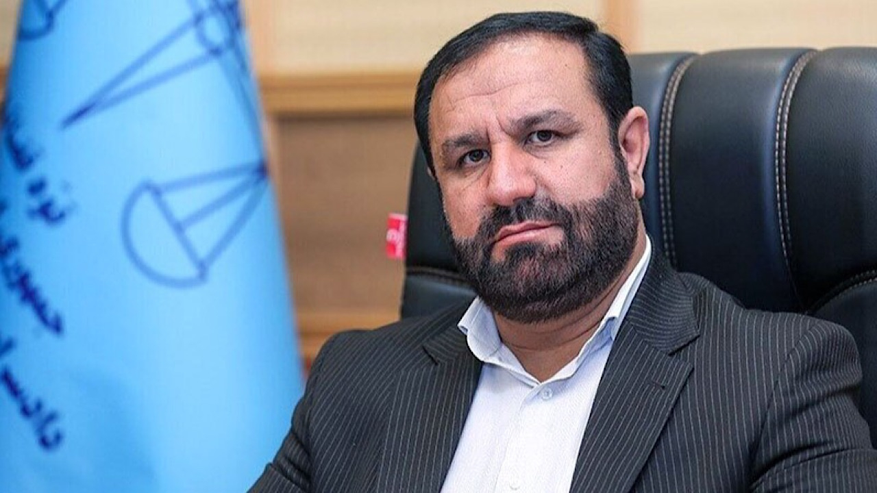 کالا‌هایی که با ارز ترجیحی وارد کشور شده‌اند، نباید احتکار شوند