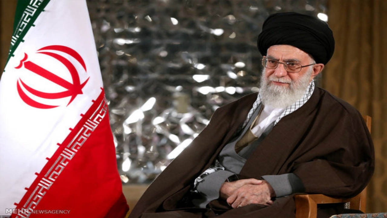 ایران را فقط مرزها نگه نداشتند؛ فارسی نگه داشت
